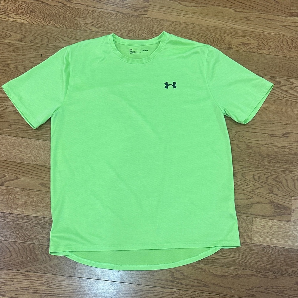 Under Armour Men's Bright Green Short Sleeve Tee